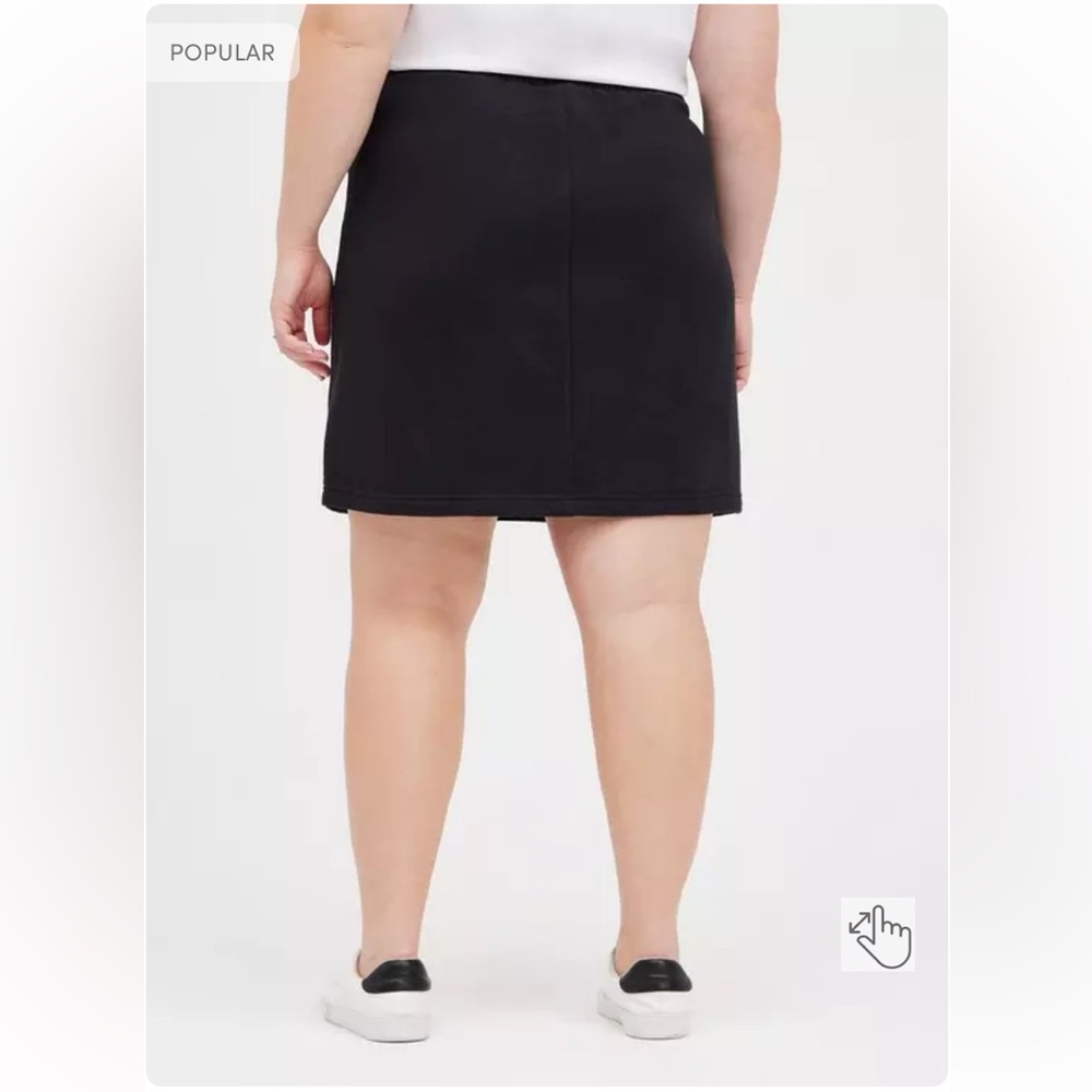 Torrid size 00x 10 M/L A-Line Mini Skirt - Fleece Black - Picture 2 of 9